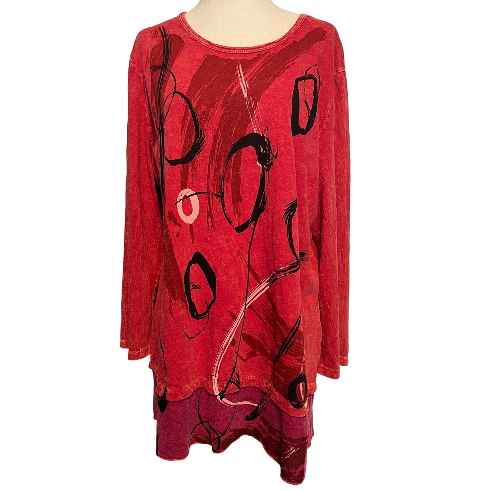 Jess & Jane Women XL Lagenlook Tunic Top Red Abstract Circles Layered Hem Artsy